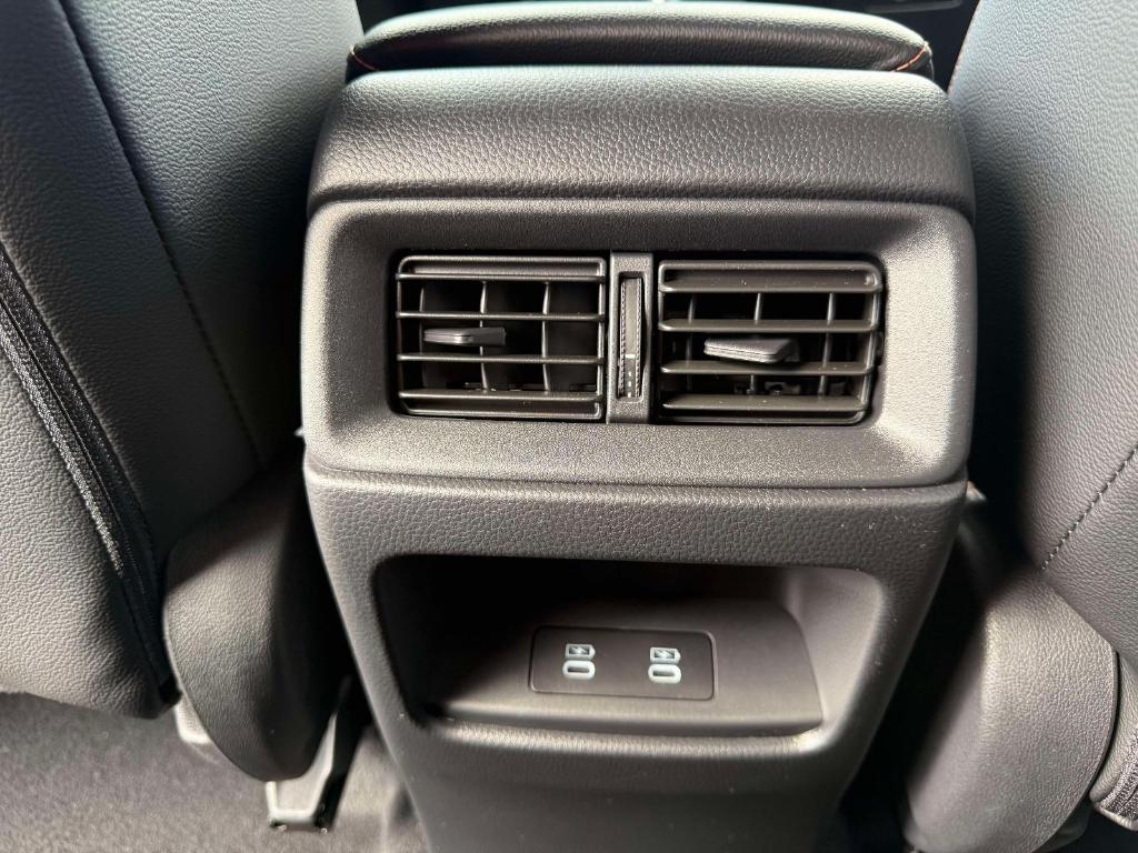 new 2026 Honda CR-V Hybrid car, priced at $40,175