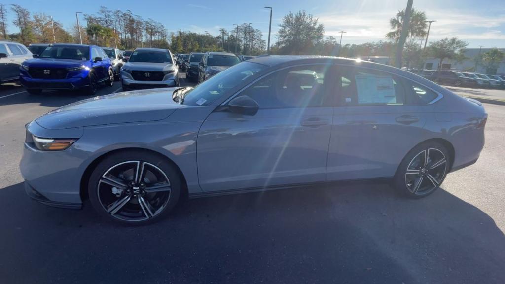 new 2025 Honda Accord Hybrid car, priced at $35,205