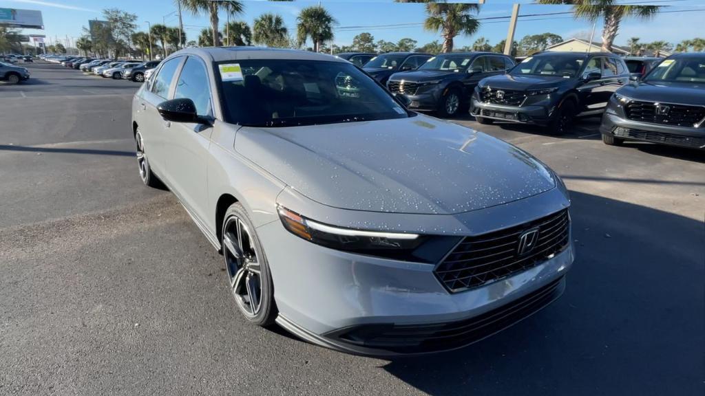 new 2025 Honda Accord Hybrid car, priced at $35,205