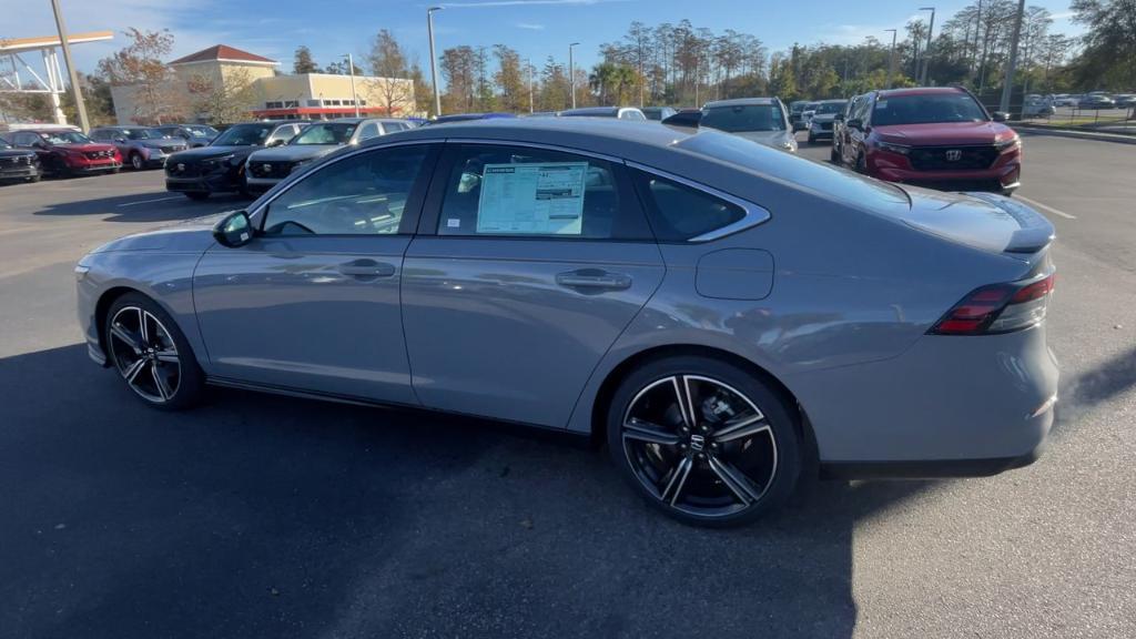 new 2025 Honda Accord Hybrid car, priced at $35,205