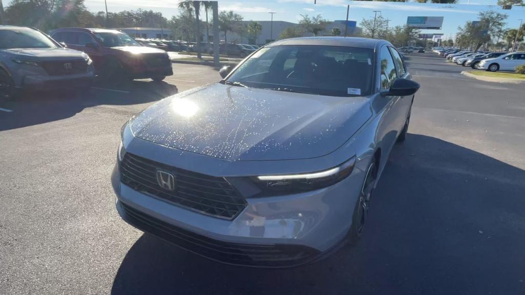 new 2025 Honda Accord Hybrid car, priced at $35,205