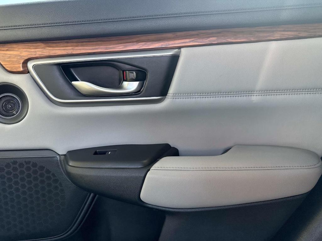 used 2020 Honda CR-V car, priced at $23,995