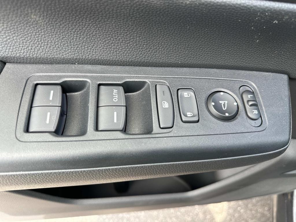 new 2025 Honda CR-V car, priced at $31,495