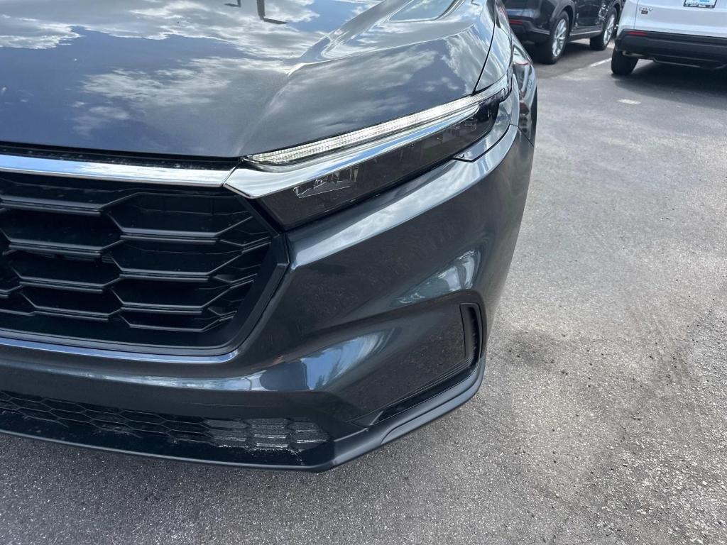 new 2025 Honda CR-V car, priced at $31,495
