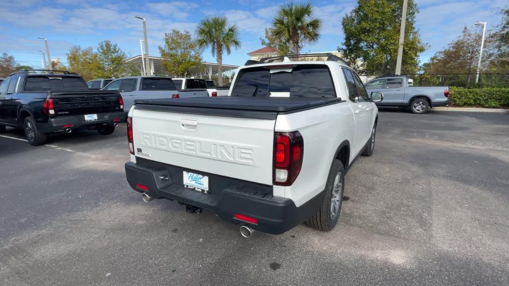 new 2025 Honda Ridgeline car, priced at $47,330