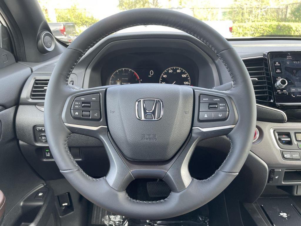 new 2025 Honda Ridgeline car, priced at $47,330