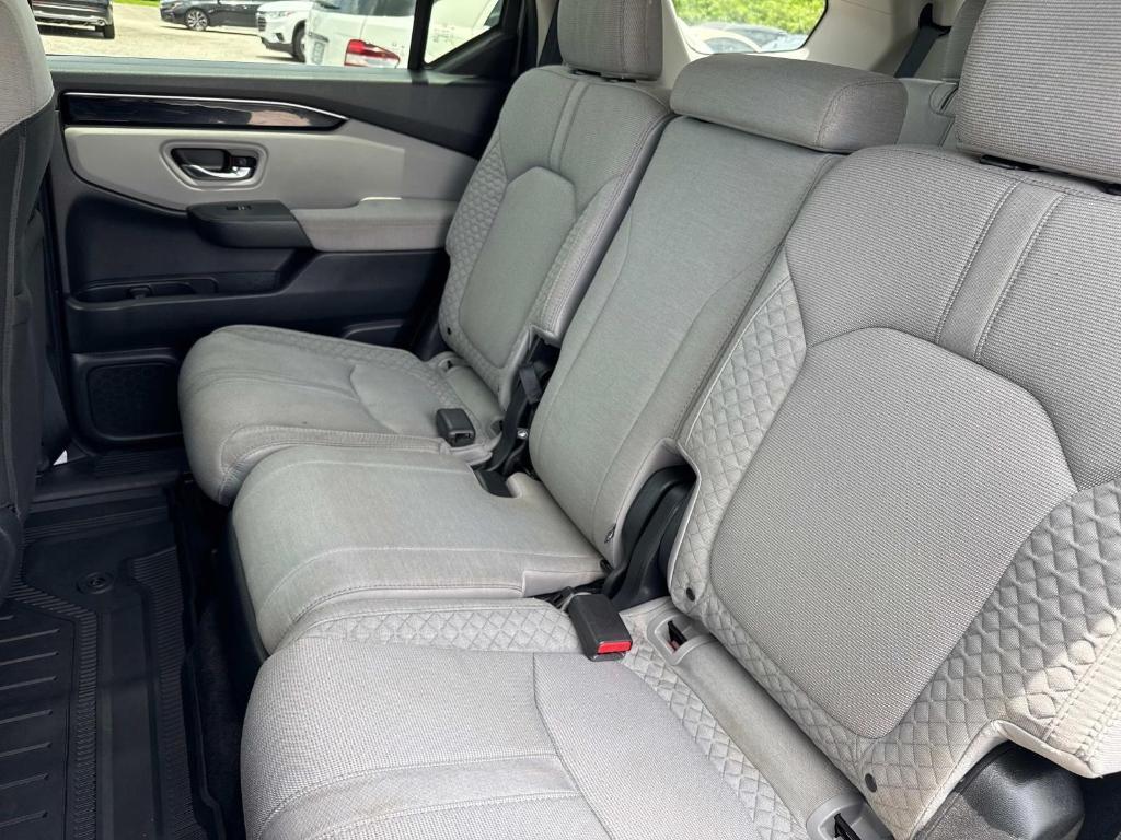 used 2023 Honda Pilot car, priced at $30,995
