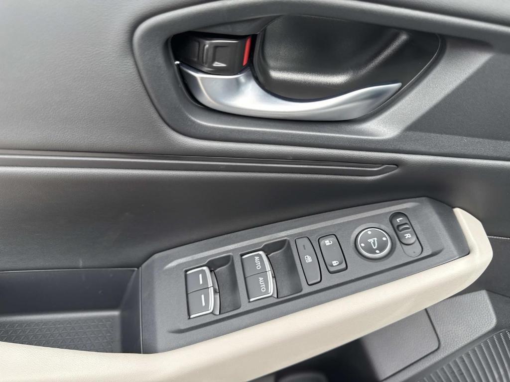 new 2025 Honda Accord car, priced at $32,210