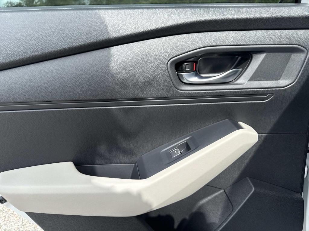 new 2025 Honda Accord car, priced at $32,210