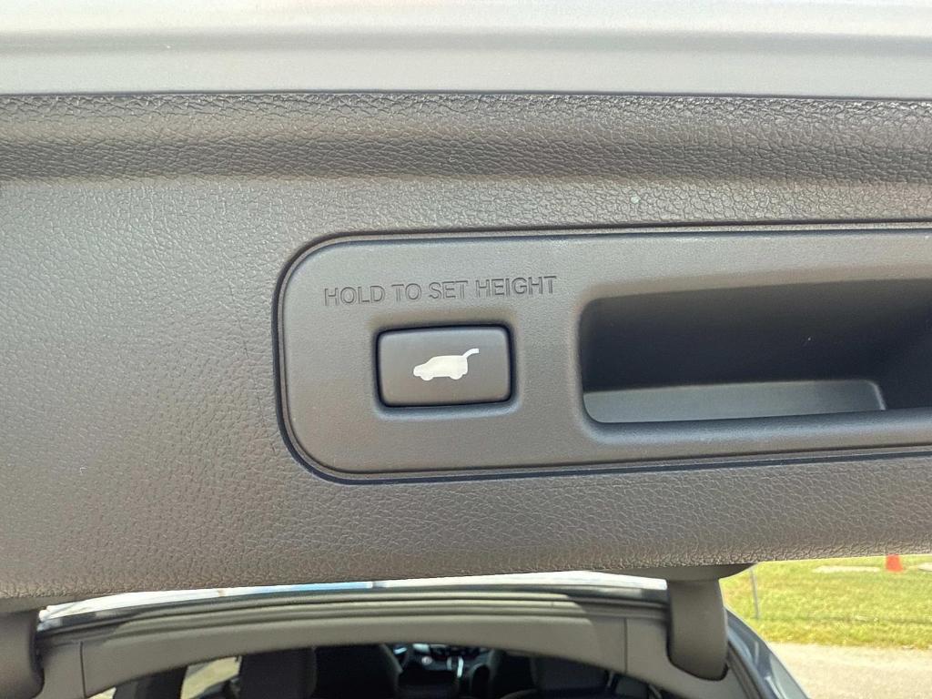 new 2025 Honda Odyssey car, priced at $45,275