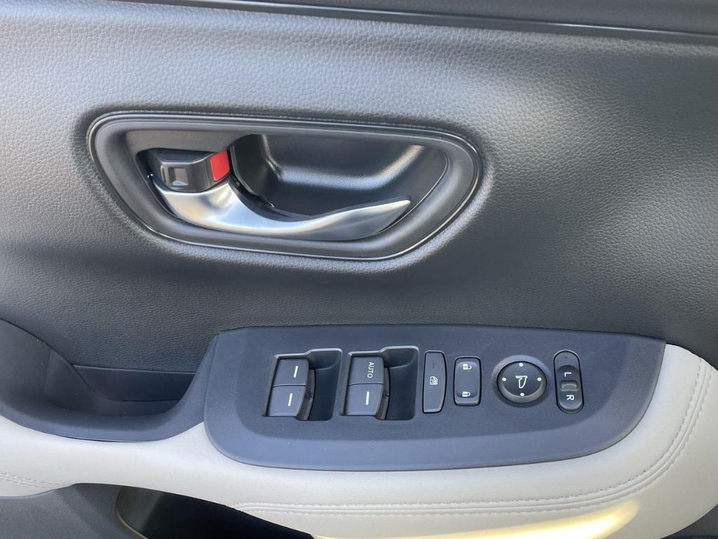 new 2025 Honda HR-V car, priced at $26,795