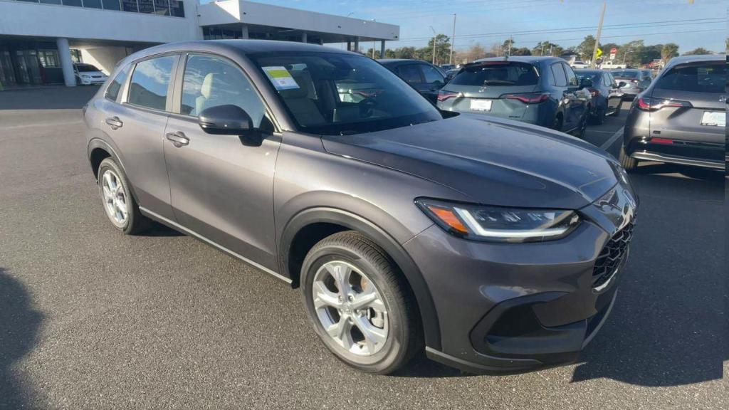 new 2025 Honda HR-V car, priced at $26,795