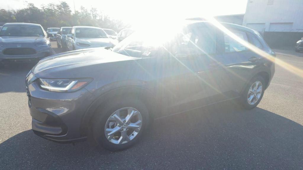 new 2025 Honda HR-V car, priced at $26,795