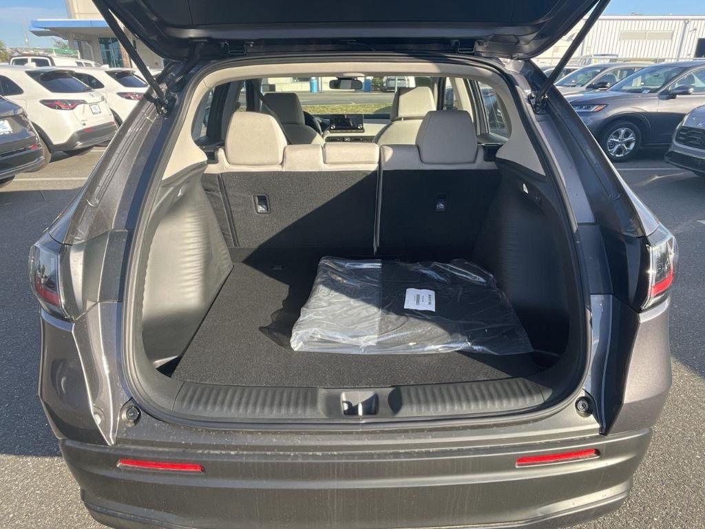 new 2025 Honda HR-V car, priced at $26,795