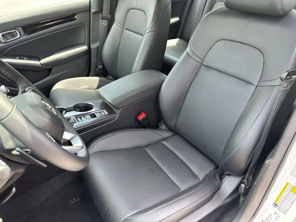 new 2025 Honda Civic Hybrid car, priced at $33,300