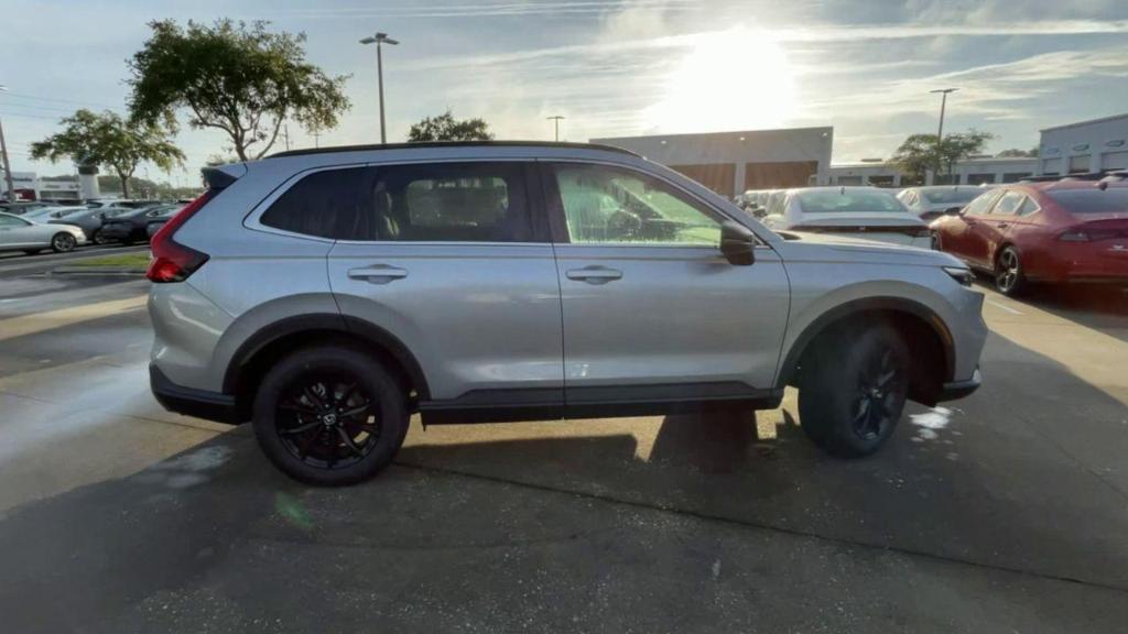 new 2025 Honda CR-V Hybrid car, priced at $40,200