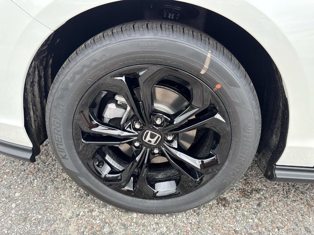 new 2025 Honda Accord car, priced at $32,210