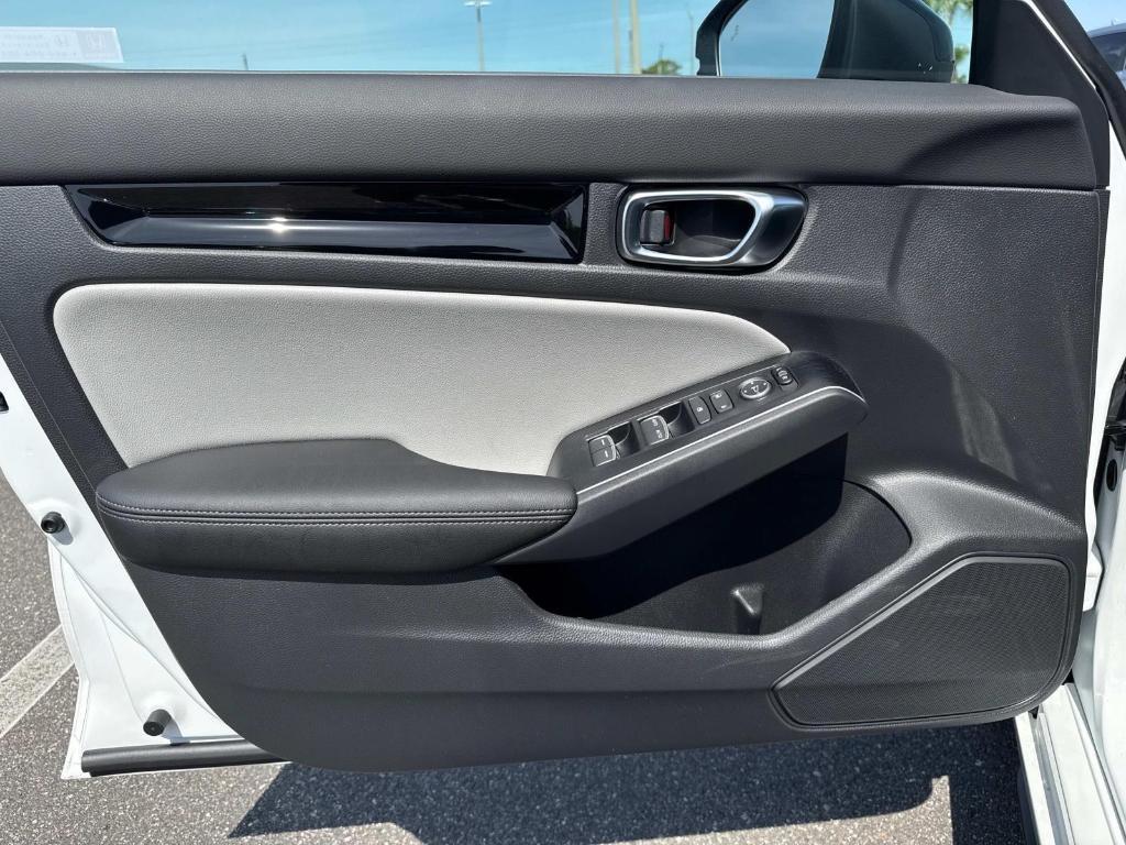 new 2025 Honda Civic Hybrid car, priced at $34,755