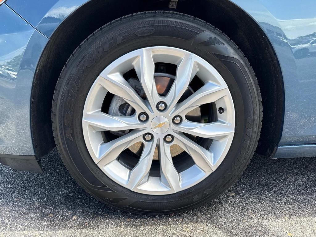 used 2024 Chevrolet Malibu car, priced at $18,995