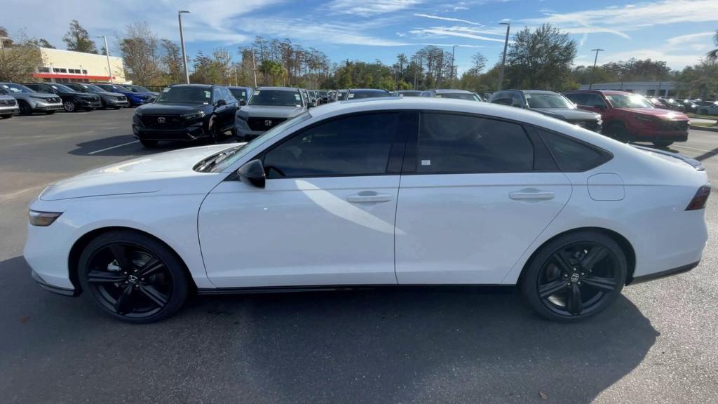 new 2025 Honda Accord Hybrid car, priced at $36,925