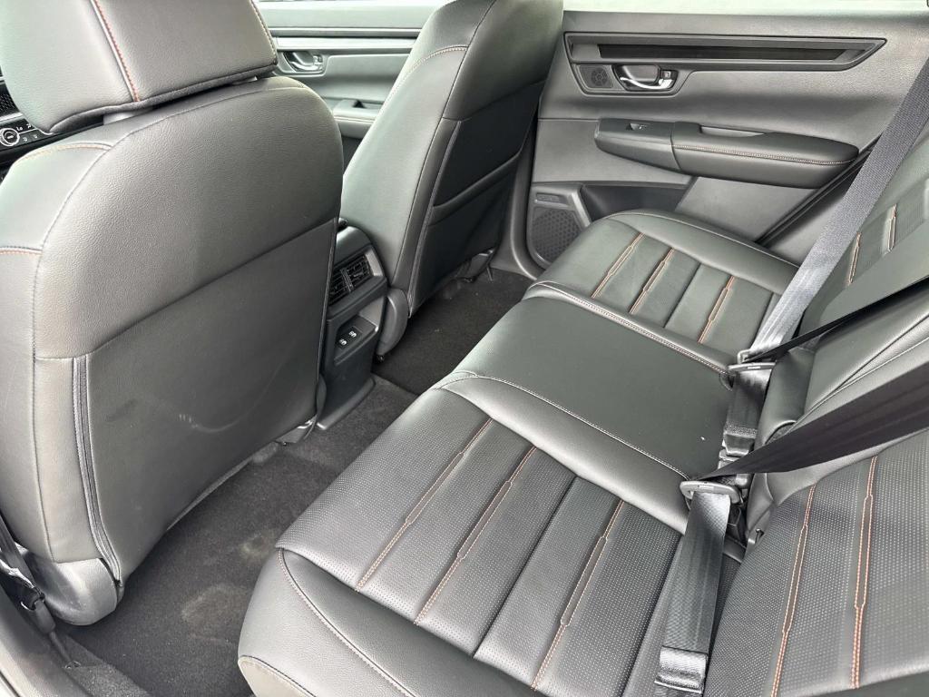 new 2026 Honda CR-V Hybrid car, priced at $40,630