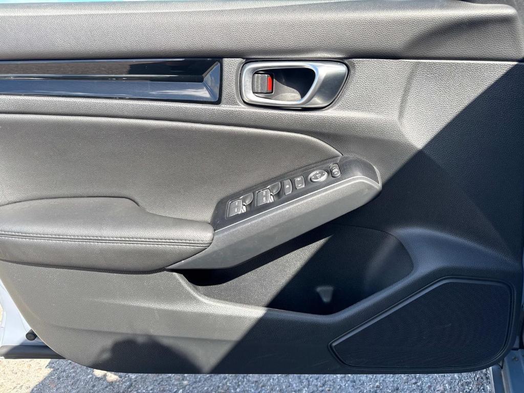 used 2023 Honda Civic car, priced at $28,995