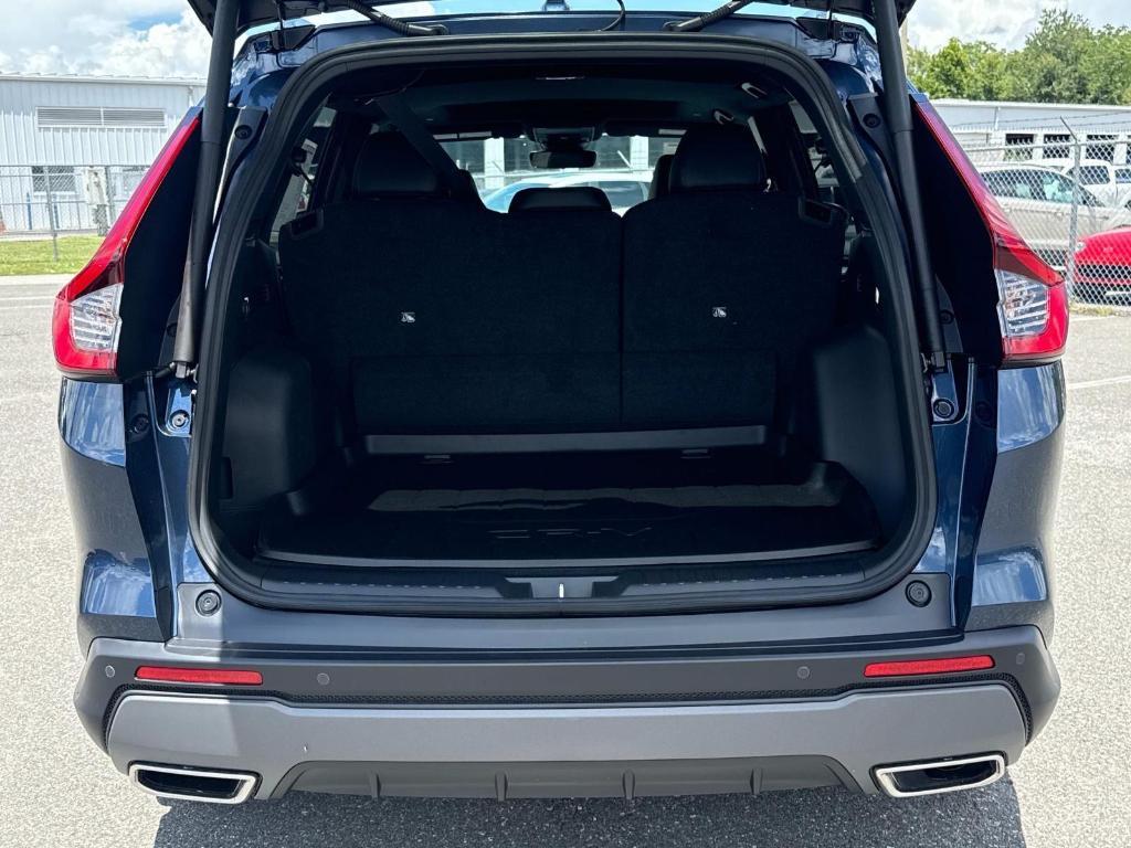 new 2026 Honda CR-V Hybrid car, priced at $40,120