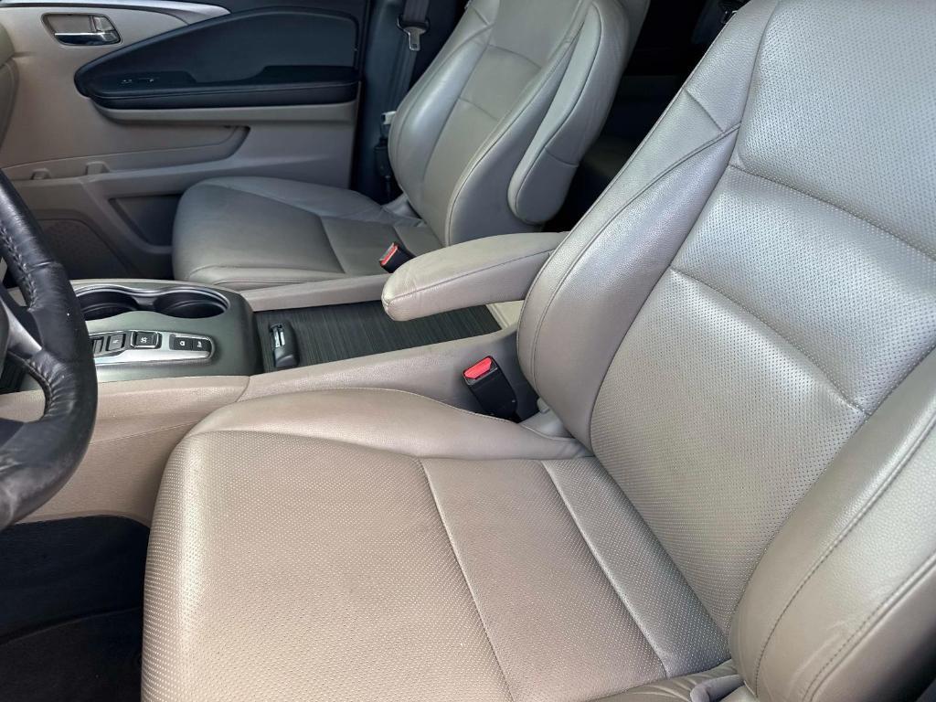 used 2022 Honda Ridgeline car, priced at $25,595