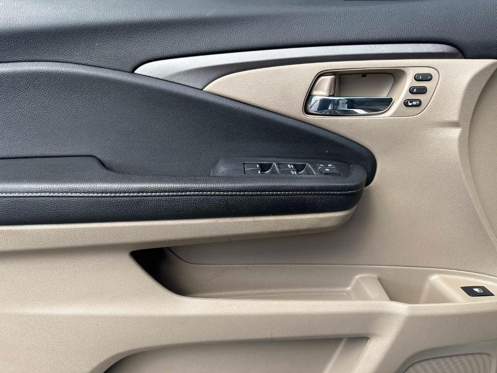 used 2022 Honda Ridgeline car, priced at $25,595