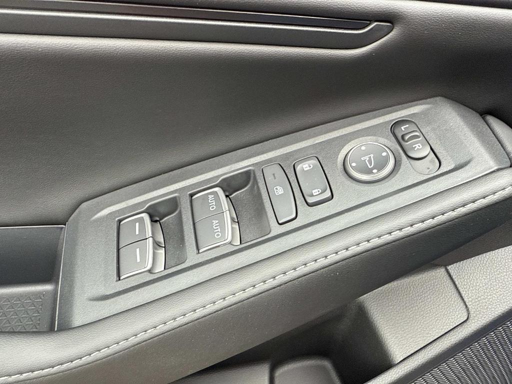 new 2025 Honda Accord Hybrid car, priced at $36,980