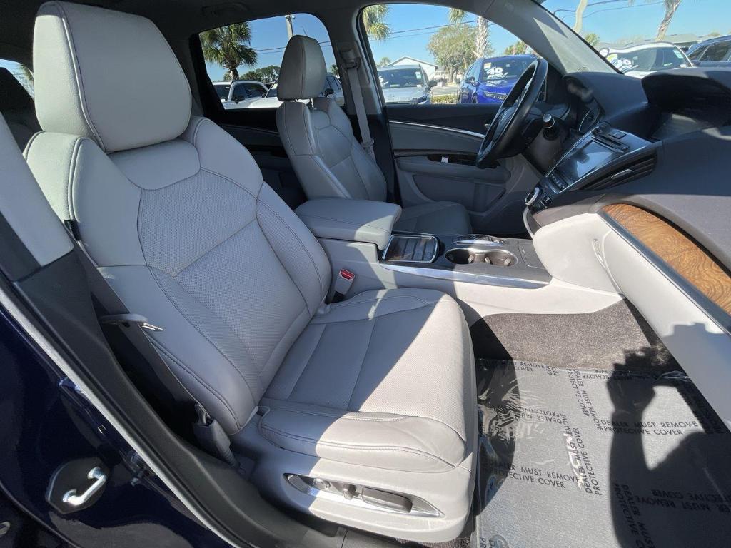 used 2020 Acura MDX car, priced at $28,595