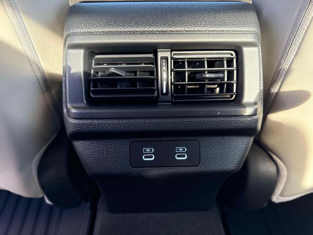 new 2025 Honda Accord Hybrid car, priced at $40,950