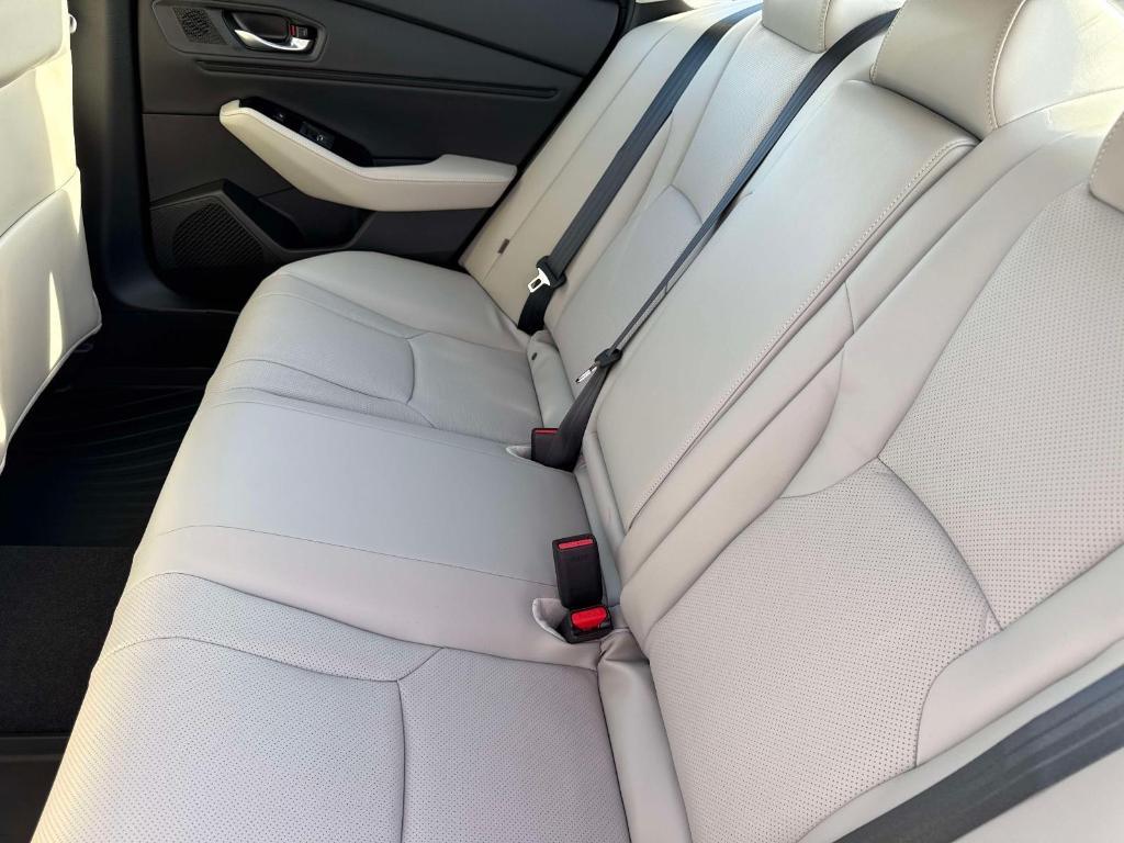 new 2025 Honda Accord Hybrid car, priced at $40,950