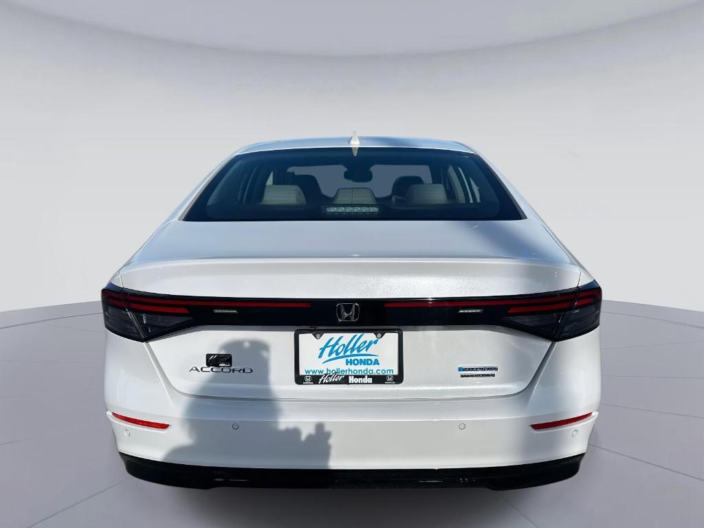 new 2025 Honda Accord Hybrid car, priced at $40,950