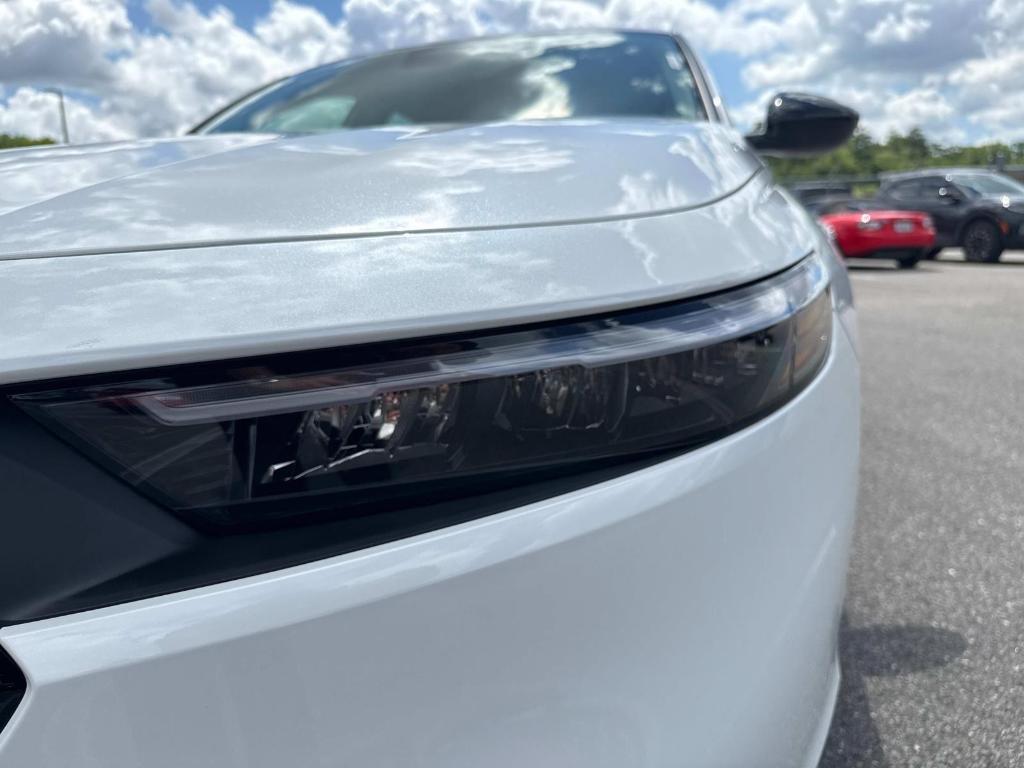 new 2025 Honda Accord car, priced at $32,165