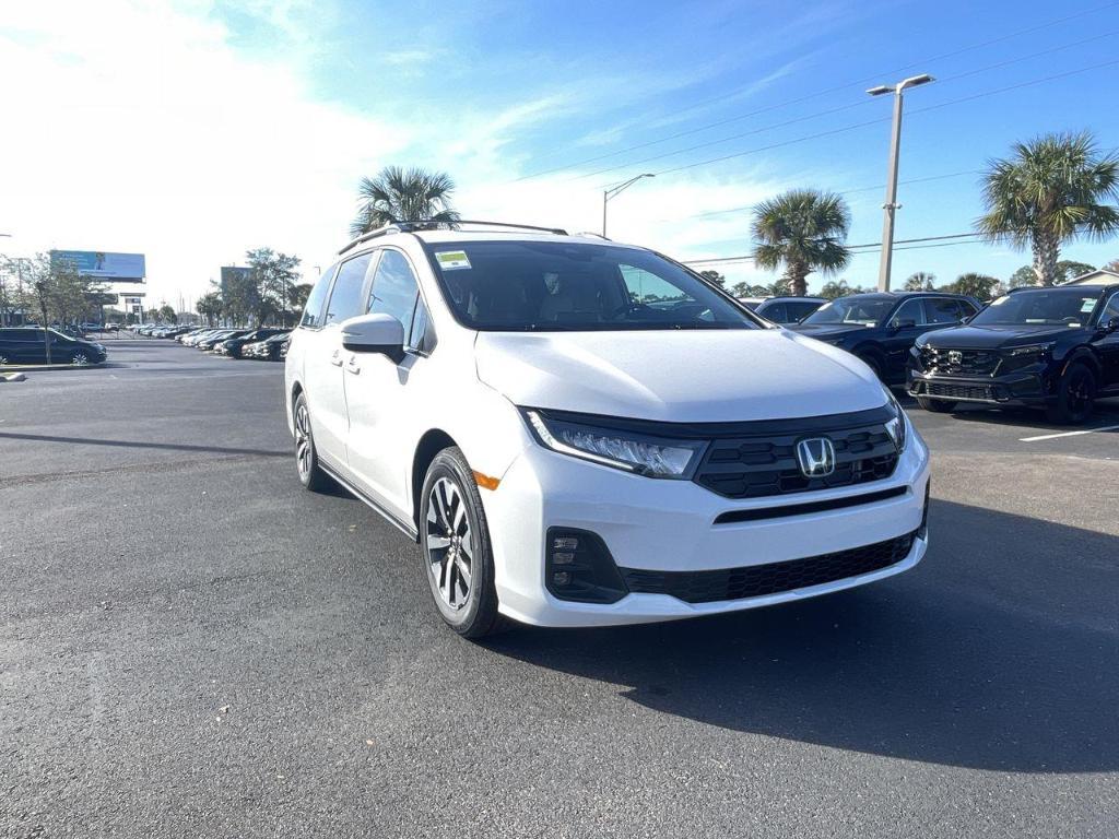 new 2025 Honda Odyssey car, priced at $44,365