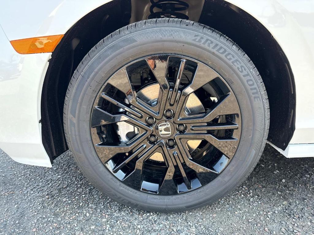 new 2026 Honda Odyssey car, priced at $45,845