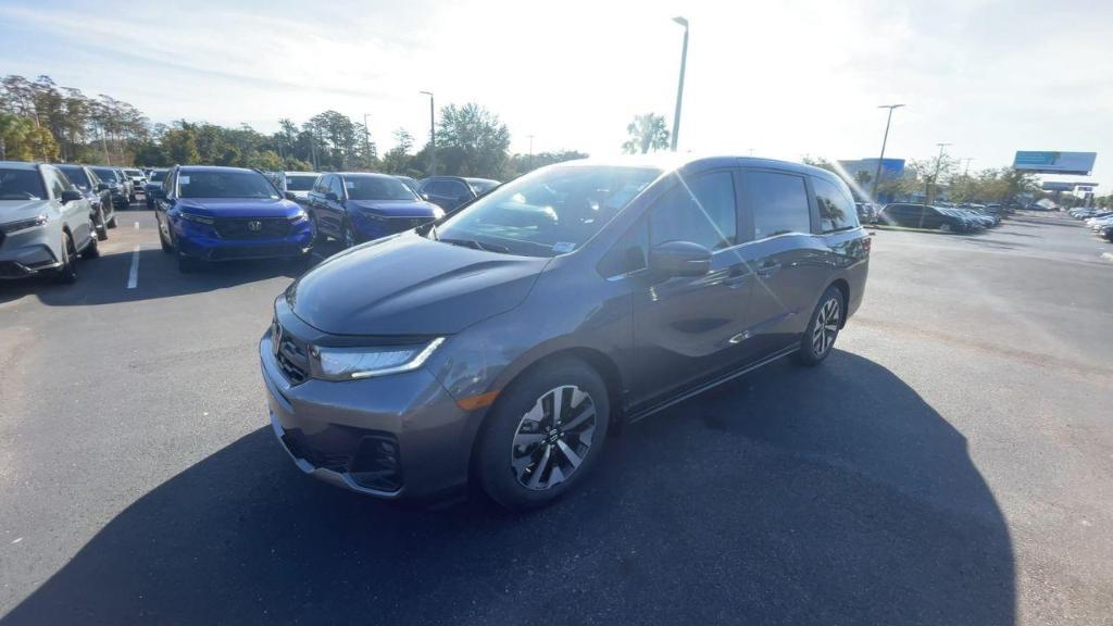 new 2025 Honda Odyssey car, priced at $43,670