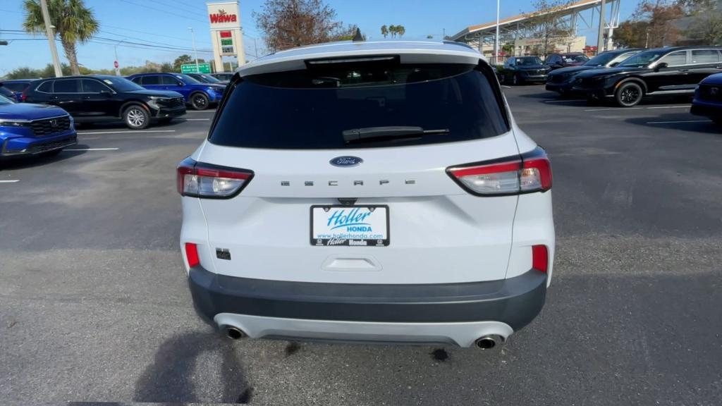 used 2022 Ford Escape car, priced at $15,495