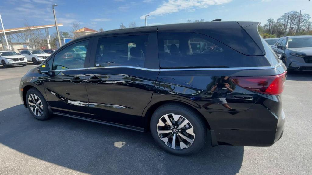 new 2025 Honda Odyssey car, priced at $43,670