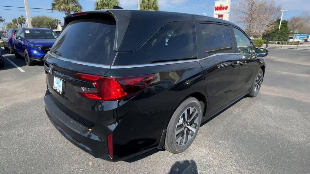 new 2025 Honda Odyssey car, priced at $43,670