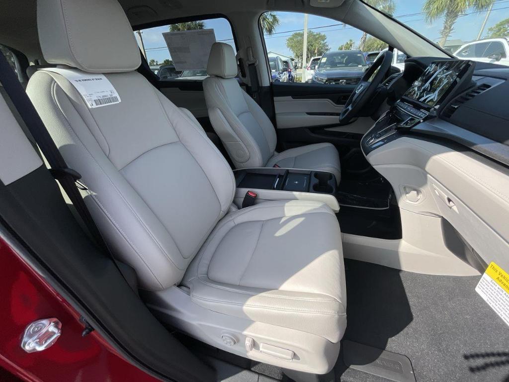 new 2025 Honda Odyssey car, priced at $44,125