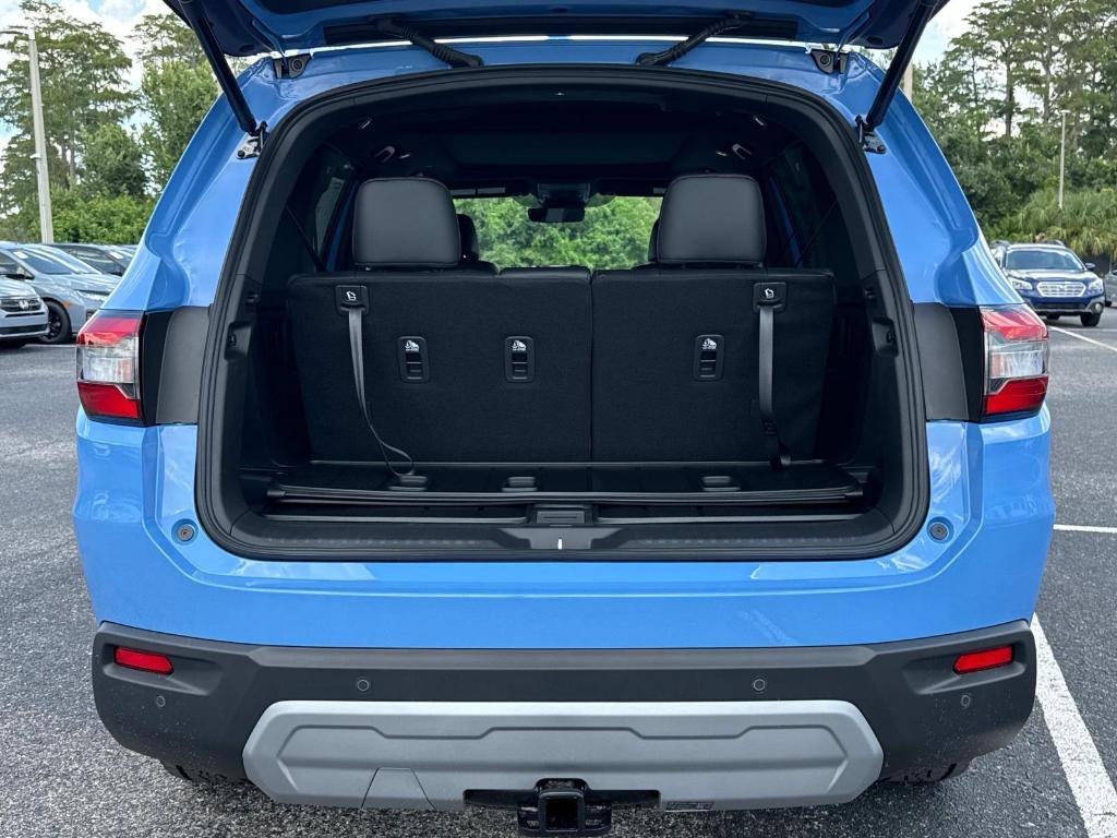 new 2025 Honda Pilot car, priced at $51,350
