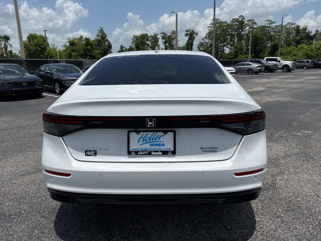 new 2025 Honda Accord Hybrid car, priced at $40,905