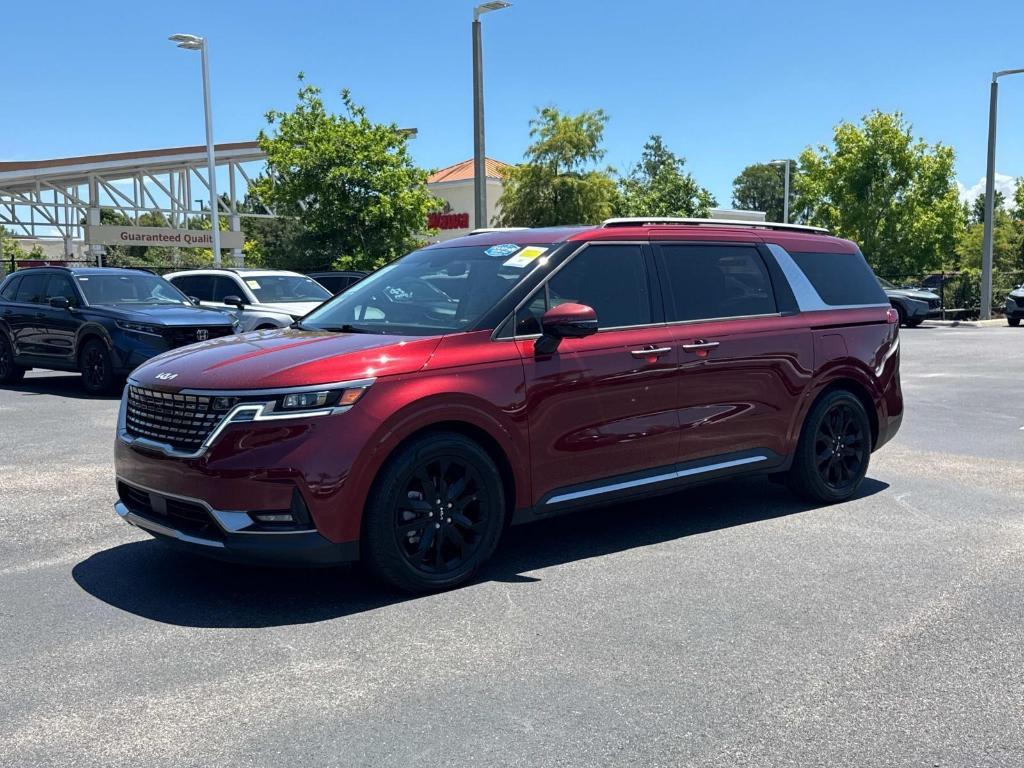 used 2023 Kia Carnival car, priced at $38,995