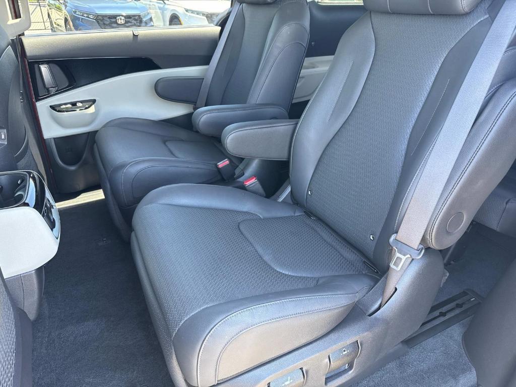 used 2023 Kia Carnival car, priced at $38,995