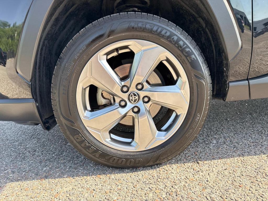 used 2021 Toyota RAV4 Hybrid car, priced at $29,995