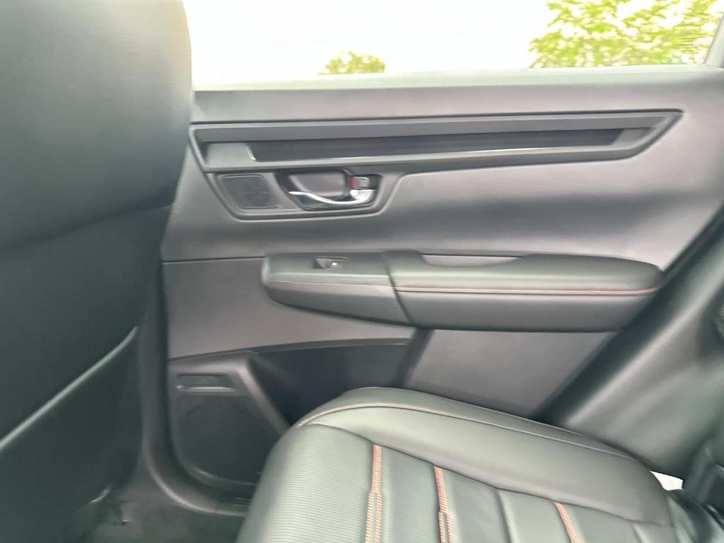 new 2025 Honda CR-V Hybrid car, priced at $39,500
