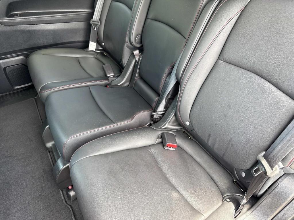 used 2025 Honda Odyssey car, priced at $38,595