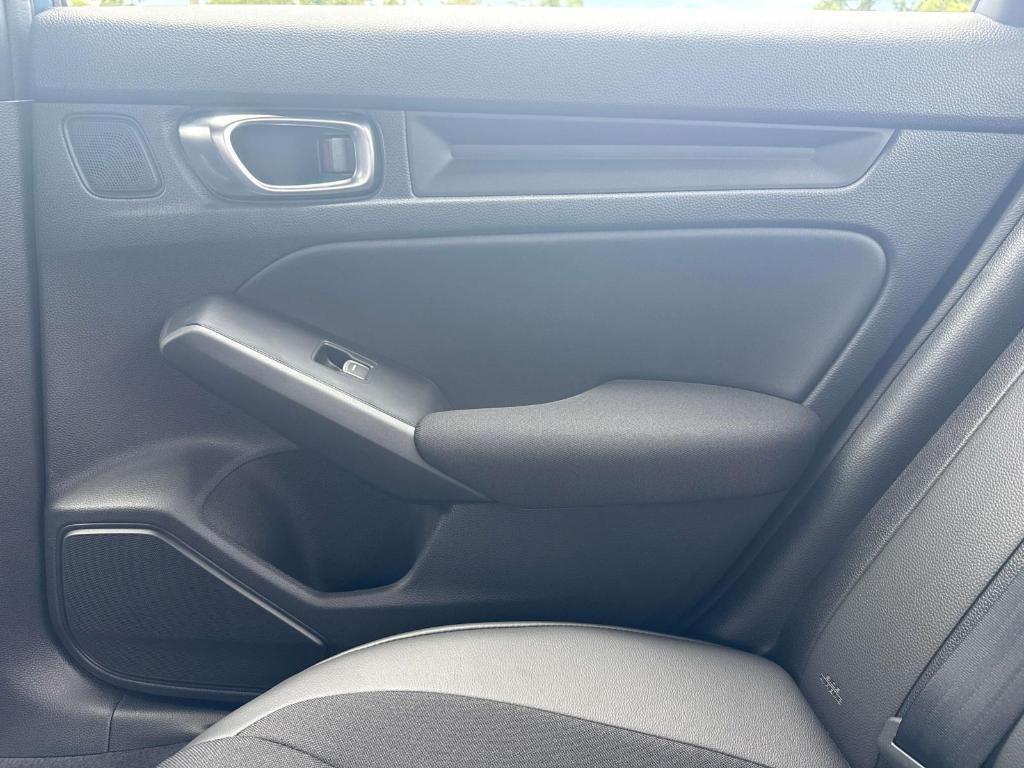 new 2025 Honda Civic Hybrid car, priced at $30,555